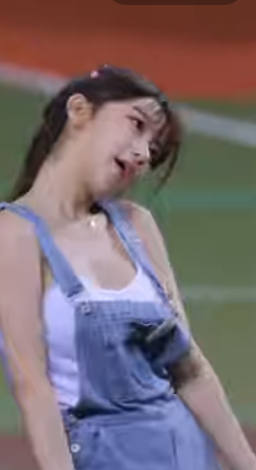 관객들은 이주은의 아우라에 눈을 깜빡일 수도 없었다