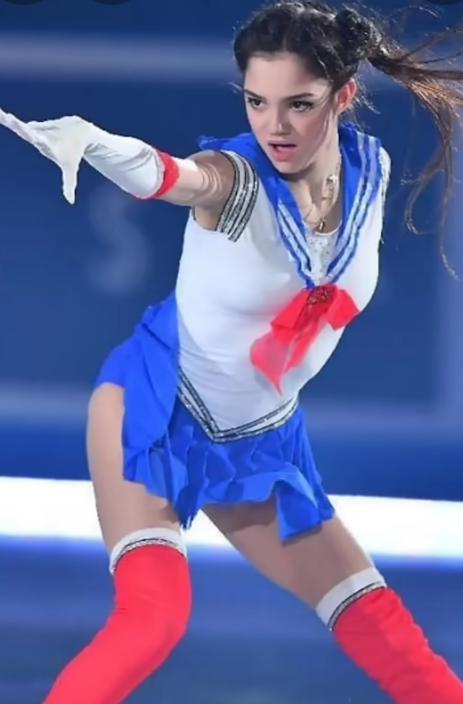 세일러 문 월드 팀 트로피 아이스 스케이터