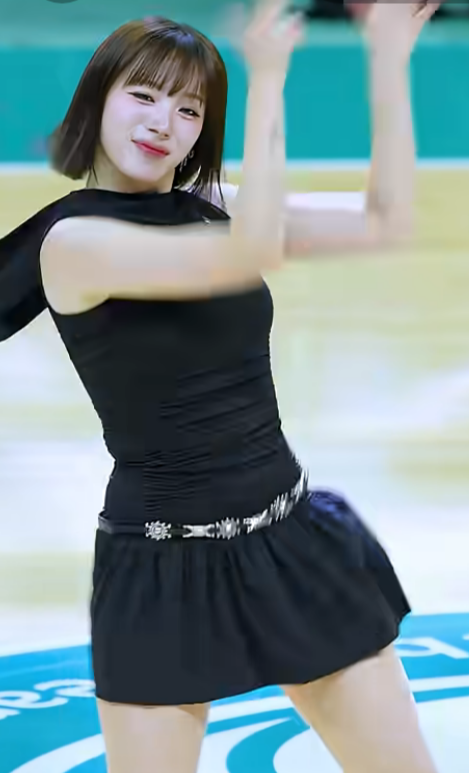 에너지 절정 터졌다 하지원 Ha Jiwon 치어리더 ‘뛰어’