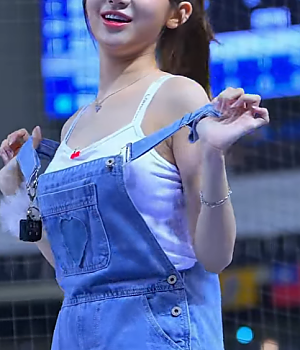 다정한 남자 등장에 깜짝