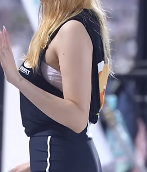 놀리고 괴롭히고..ㅋㅋㅋ 조예린 치어리더