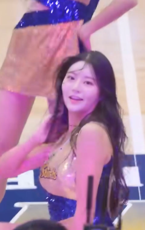 완벽엔딩!ㄷㄷ 김이서 치어리더 블핑 마지막처럼!