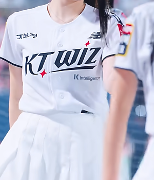 머리 찰랑 못참지 피리춤 아웃송 김해리 치어리더