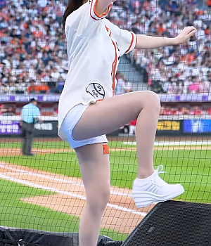 눈 못 떼겠다… 이건 반칙이야 김나연 치어리더 직캠