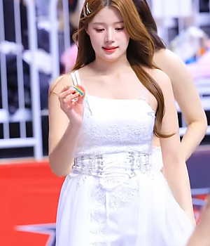 작전타임 응원후 복귀한 4명의 천사