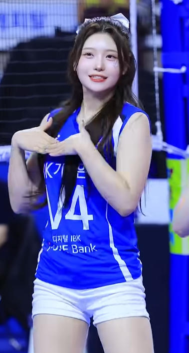 귀쁘다( 귀엽고 이쁘다 ) 김가현 치어리더 직캠