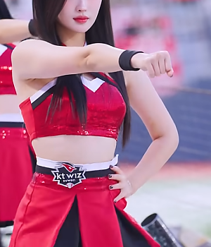 필터없는 필터미모 골반춤 Hold Up 아웃송 김정원 치어리더