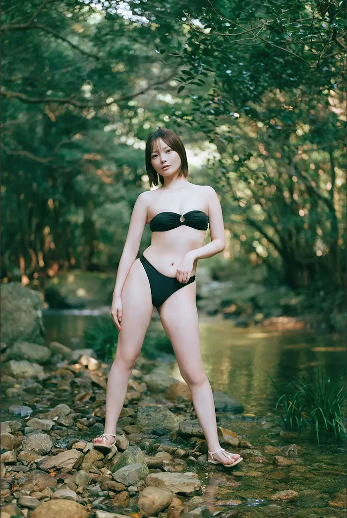 히메카 아라야 주간 플레이보이 No.348 「돌아왔어, 후쿠에섬 Chapter.1」 Set.03