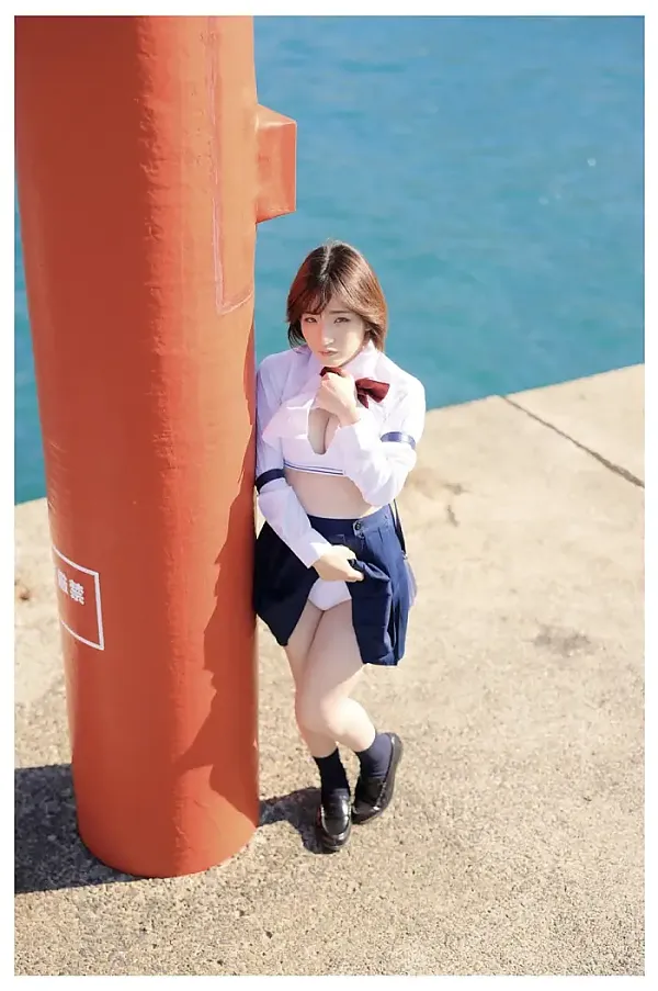 히메노 란, 누드 사진집 「솜털이 춤추듯」 Set.04